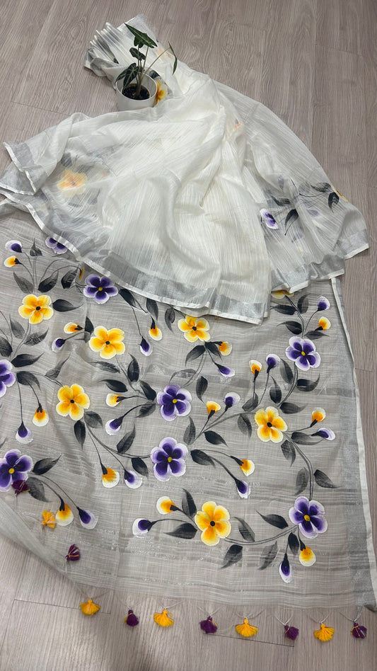 WHITE HAND-PAINTED SAREE
