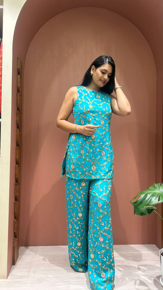 embroidered short kurti plazo set