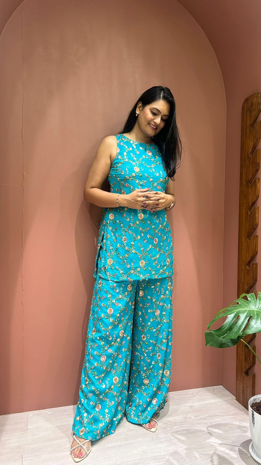 embroidered short kurti plazo set